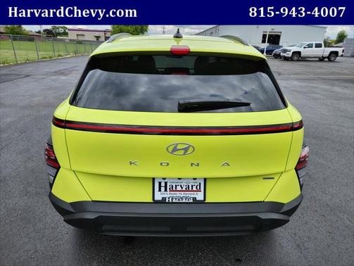 2025 Hyundai KONA SEL