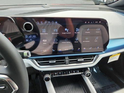 2024 Chevrolet Equinox EV 2LT