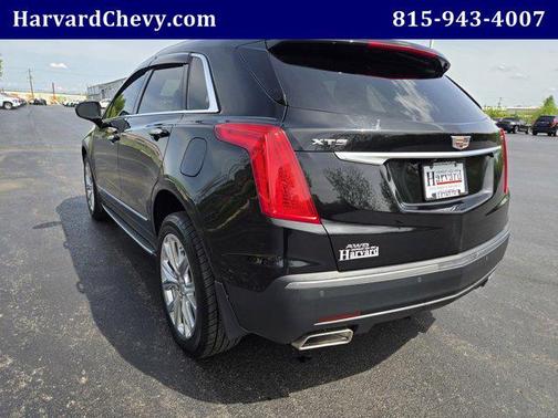 Stellar Black Metallic 2019 Cadillac XT5 Premium Luxury