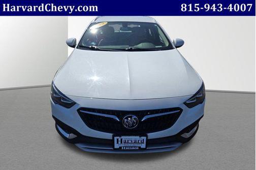 2019 Buick Regal TourX AWD Essence