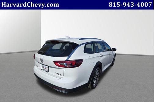 2019 Buick Regal TourX AWD Essence