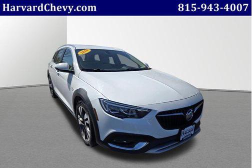 2019 Buick Regal TourX AWD Essence