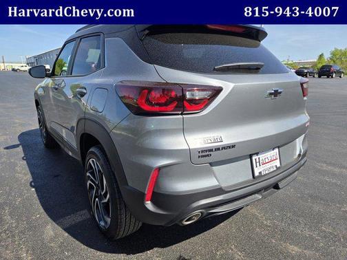 Sterling Gray Metallic 2026 Chevrolet Trailblazer RS