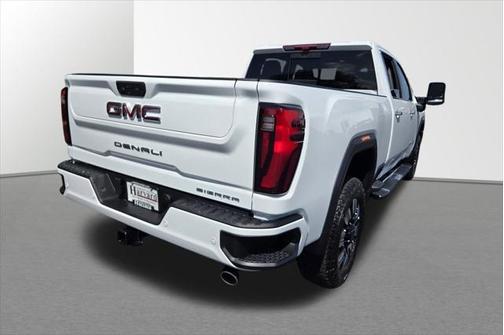 2025 GMC Sierra 2500 Denali