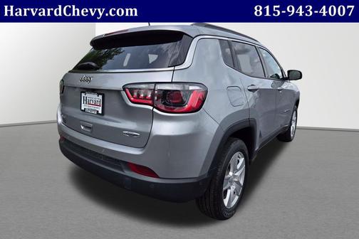 Billet Silver Metallic Clearcoat 2022 Jeep Compass Latitude
