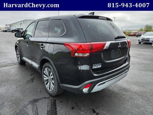 2019 Mitsubishi Outlander SE