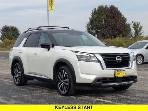 2023 Nissan Pathfinder Platinum