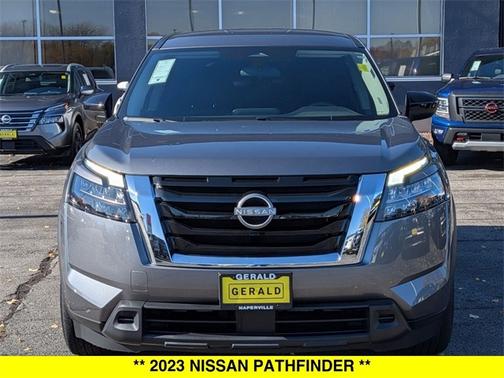 2023 Nissan Pathfinder S