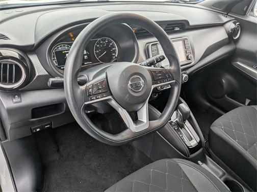 2019 Nissan Kicks SV
