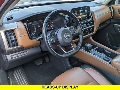 2022 Nissan Pathfinder Platinum