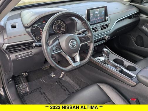 2022 Nissan Altima 2.5 SR