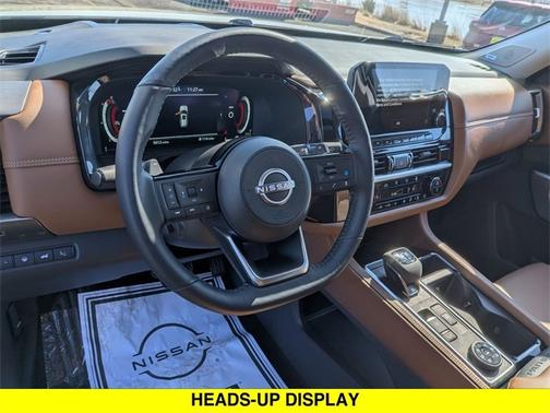 2024 Nissan Pathfinder Platinum