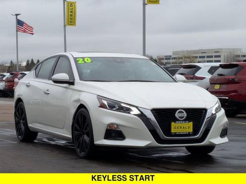 White 2020 Nissan Altima 2.5 SL