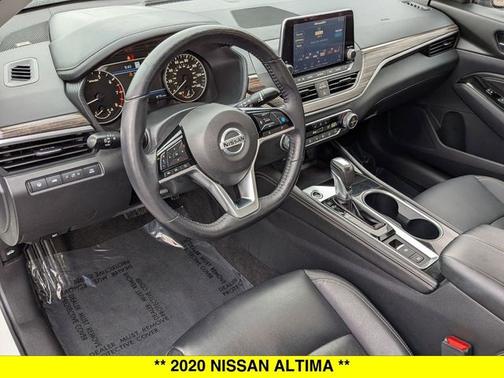 White 2020 Nissan Altima 2.5 SL