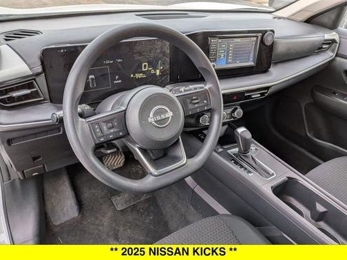 2025 Nissan Kicks S
