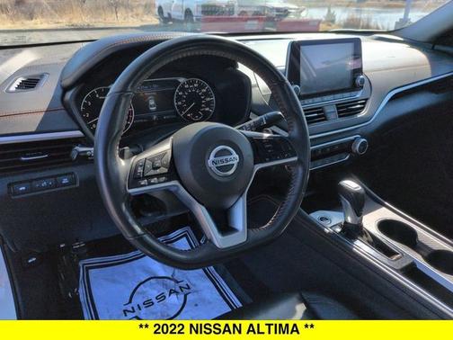 2022 Nissan Altima 2.5 SR