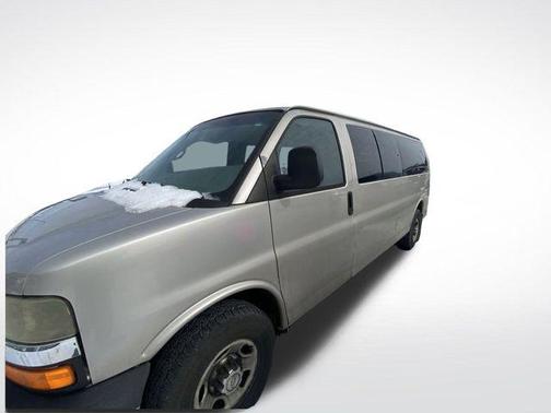 2008 Chevrolet Express 3500 Base