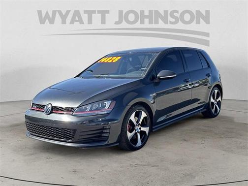 2015 Volkswagen Golf GTI 2.0T SE 4-Door