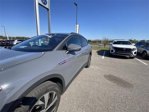 2023 Volkswagen ID.4 AWD Pro