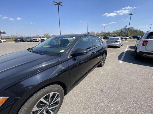 Platinum Gray Metallic 2024 Volkswagen Jetta 1.5T S