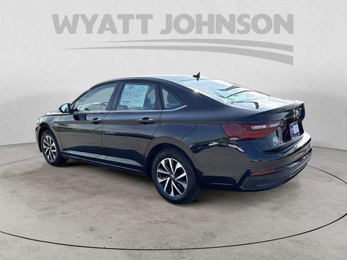 Platinum Gray Metallic 2024 Volkswagen Jetta 1.5T S