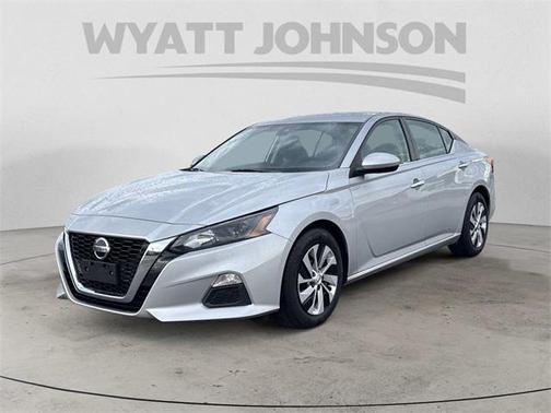 2022 Nissan Altima S FWD