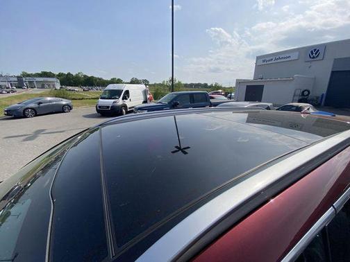 Dawning Red 2024 Kia Sorento S