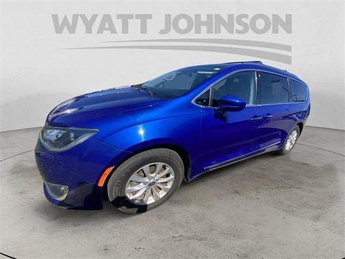 2018 Chrysler Pacifica Touring-L Plus