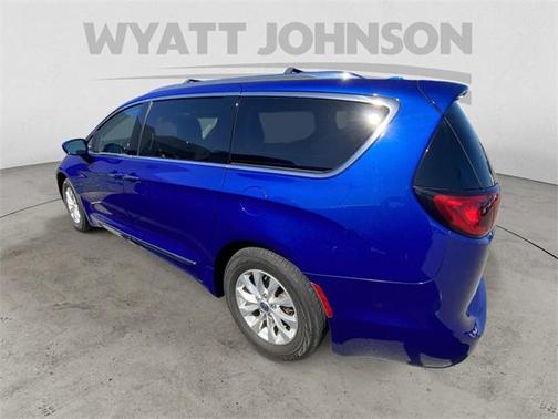 2018 Chrysler Pacifica Touring-L Plus
