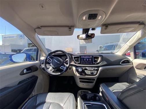 2018 Chrysler Pacifica Touring-L Plus