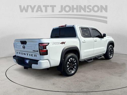 Glacier White 2024 Nissan Frontier PRO-4X