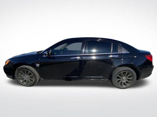 2014 Chrysler 200 Limited