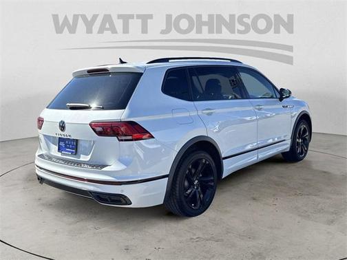 2023 Volkswagen Tiguan 2.0T SE R-Line Black