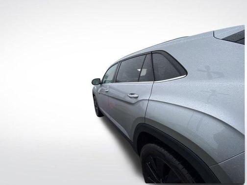 2024 Volkswagen Atlas Cross Sport 2.0T SE w/Technology 4MOTION