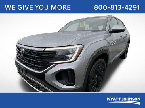 2024 Volkswagen Atlas Cross Sport 2.0T SE w/Technology 4MOTION