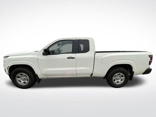 2025 Nissan Frontier S