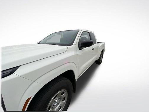 2025 Nissan Frontier S