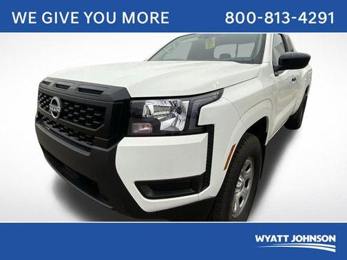 2025 Nissan Frontier S