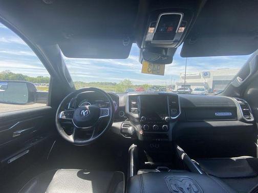 Bright White Clearcoat 2024 RAM 1500 Laramie