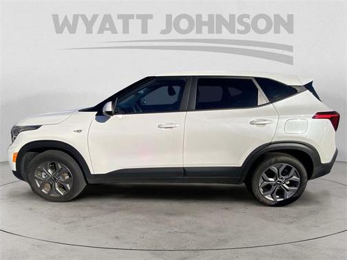 2025 Kia Seltos LX