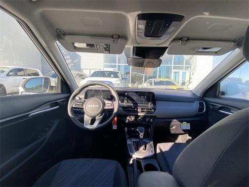 2025 Kia Seltos LX