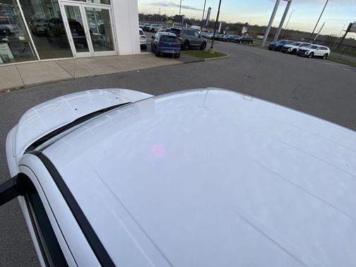 Bright White Clearcoat 2023 RAM 1500 Classic SLT