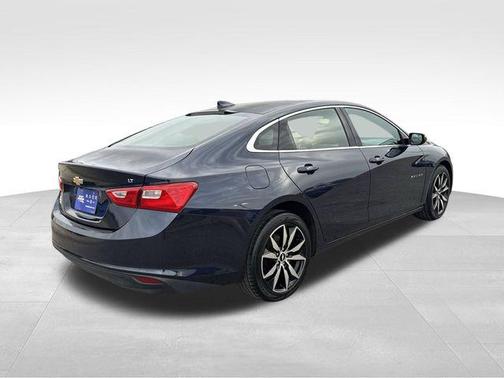 2017 Chevrolet Malibu 1LT