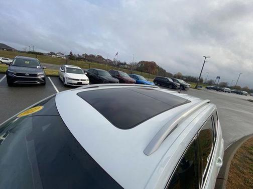 2022 Volkswagen Atlas 3.6L SEL Premium