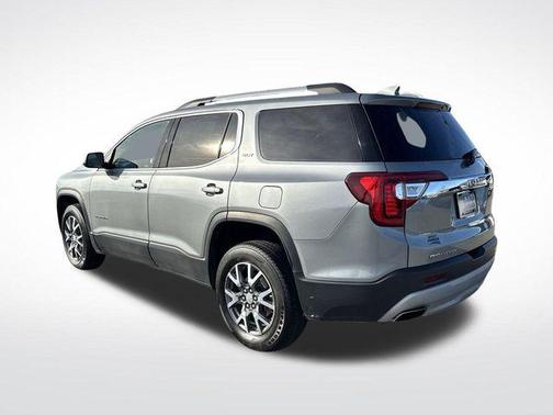 2023 GMC Acadia FWD SLT