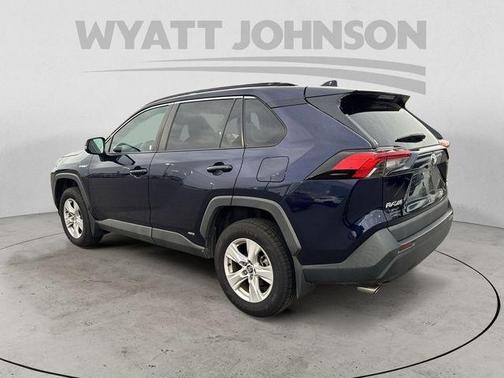 2020 Toyota RAV4 Hybrid XLE