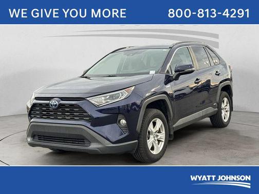 2020 Toyota RAV4 Hybrid XLE
