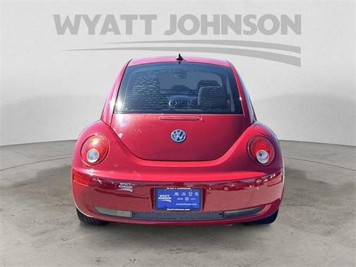 2010 Volkswagen New Beetle 2.5L
