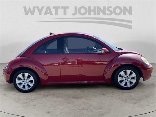 2010 Volkswagen New Beetle 2.5L