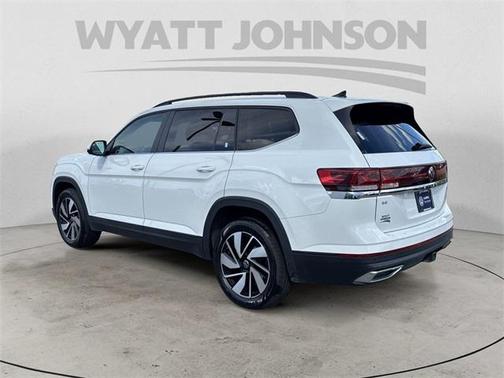 2024 Volkswagen Atlas 2.0T SE w/Technology 4MOTION